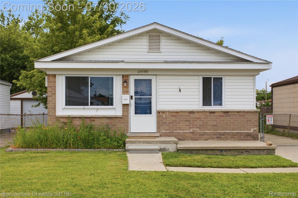 20190 Vermander Avenue, Clinton charter township