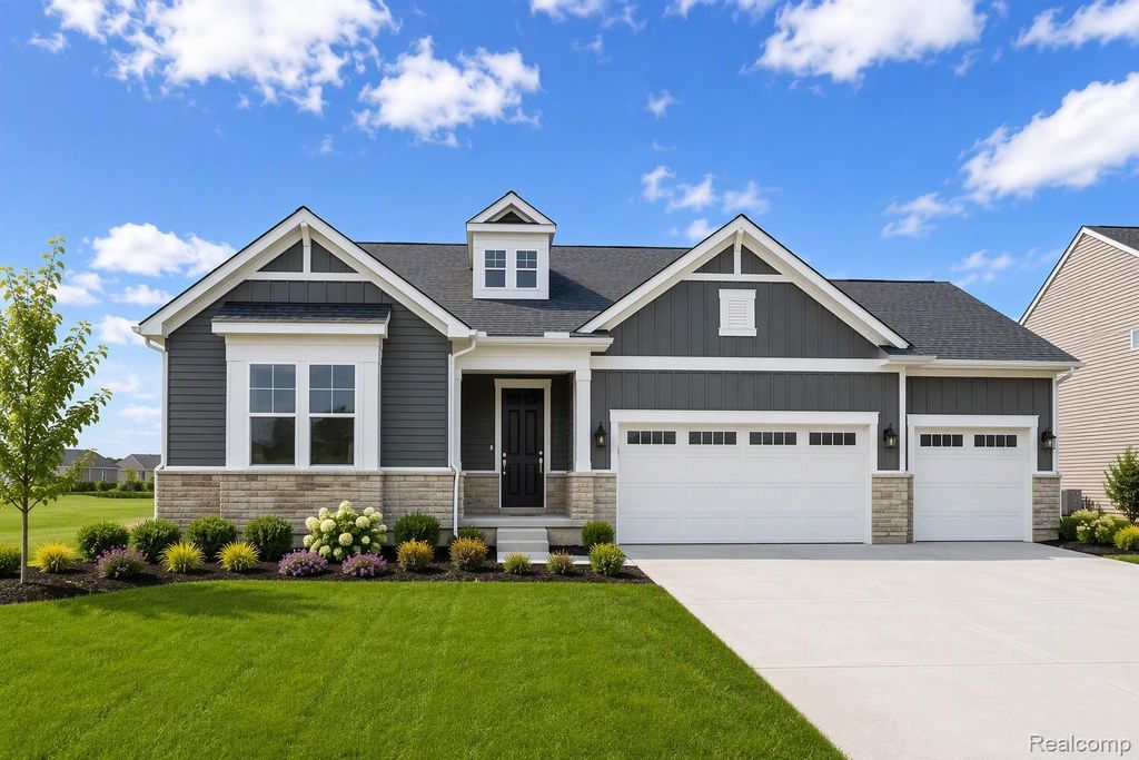 20569 West Kilburn Drive, Macomb township