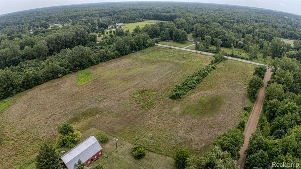 29209 Karr, Belleville city