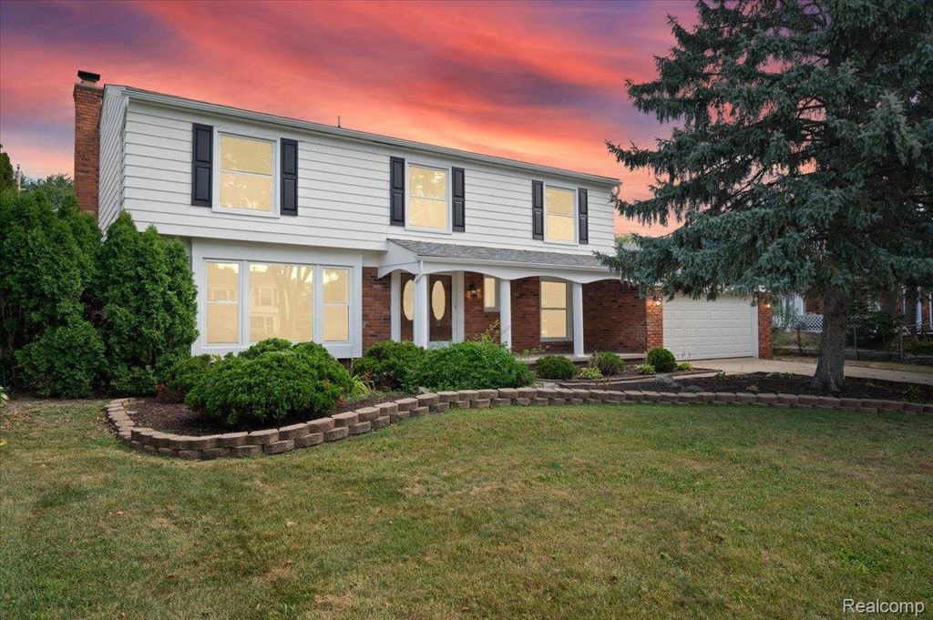 4765 Brockham Way, Sterling Heights city