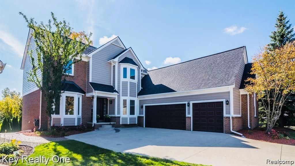 59700 Glacier Court, Washington