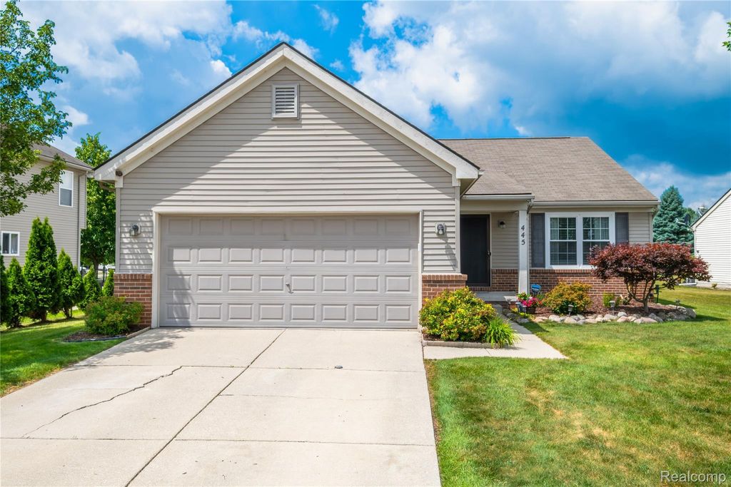 445 Lydia Lane, Linden city