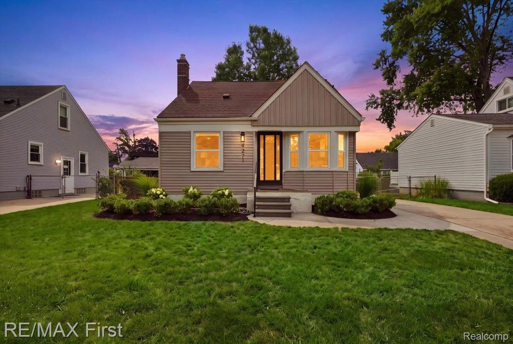 4271 Thomas Avenue, Berkley city