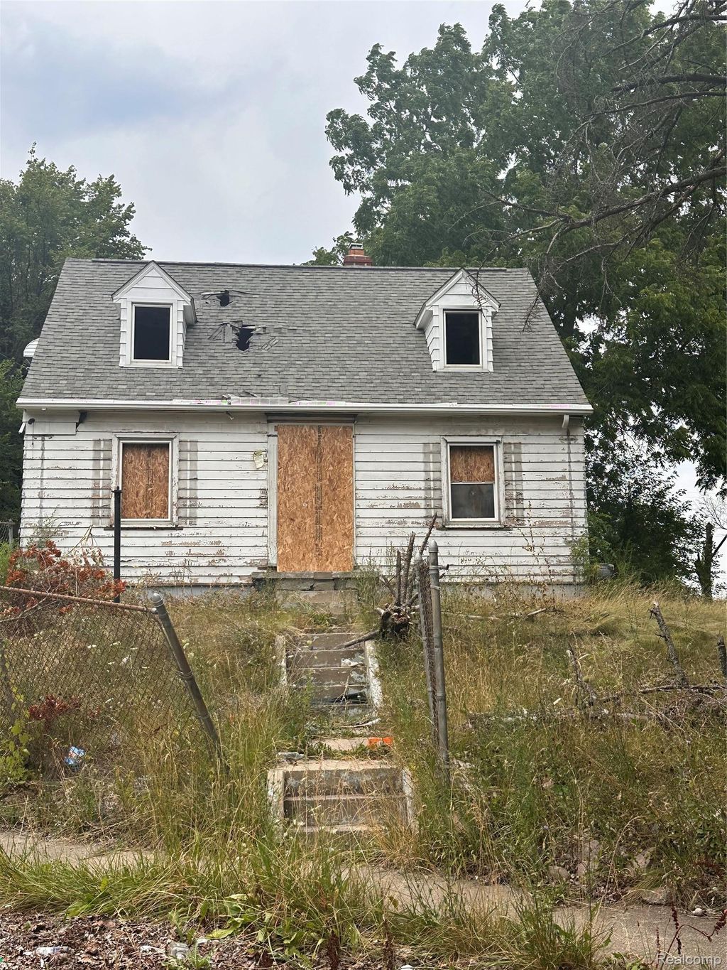 437 E Dartmouth Street, Flint city
