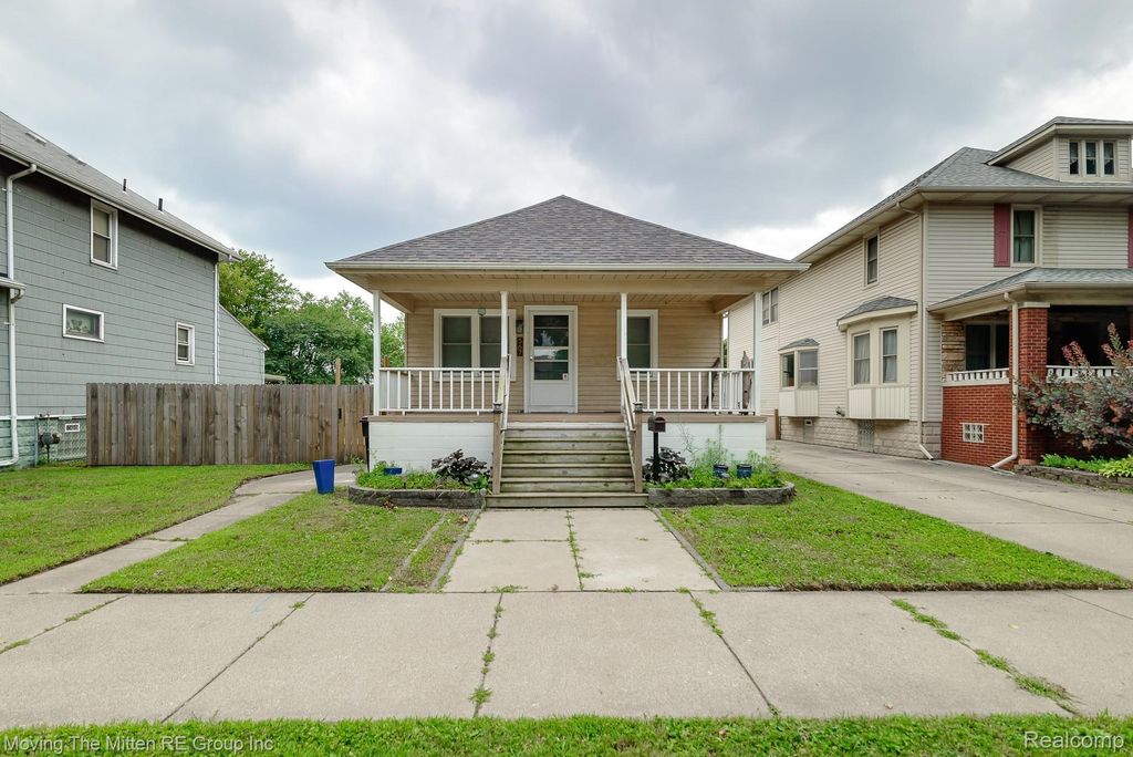 567 Superior Boulevard, Wyandotte city