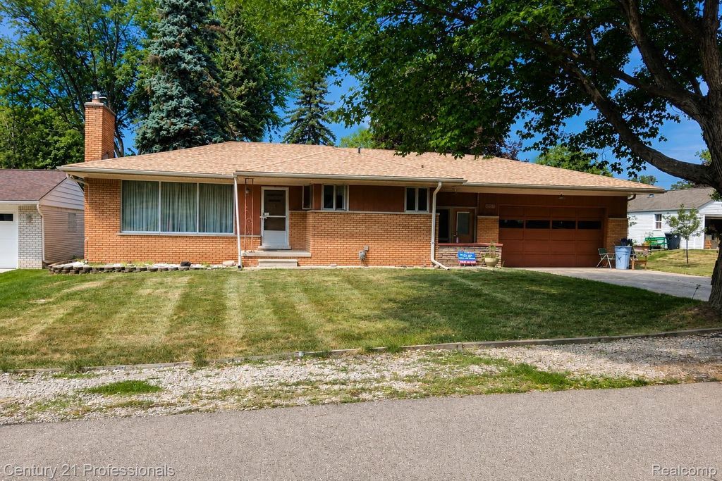 18625 Shadyside Street, Livonia city