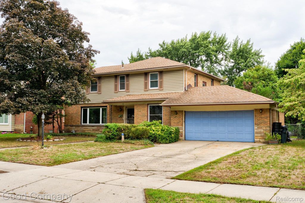 10 Millington Road, Pleasant Ridge city