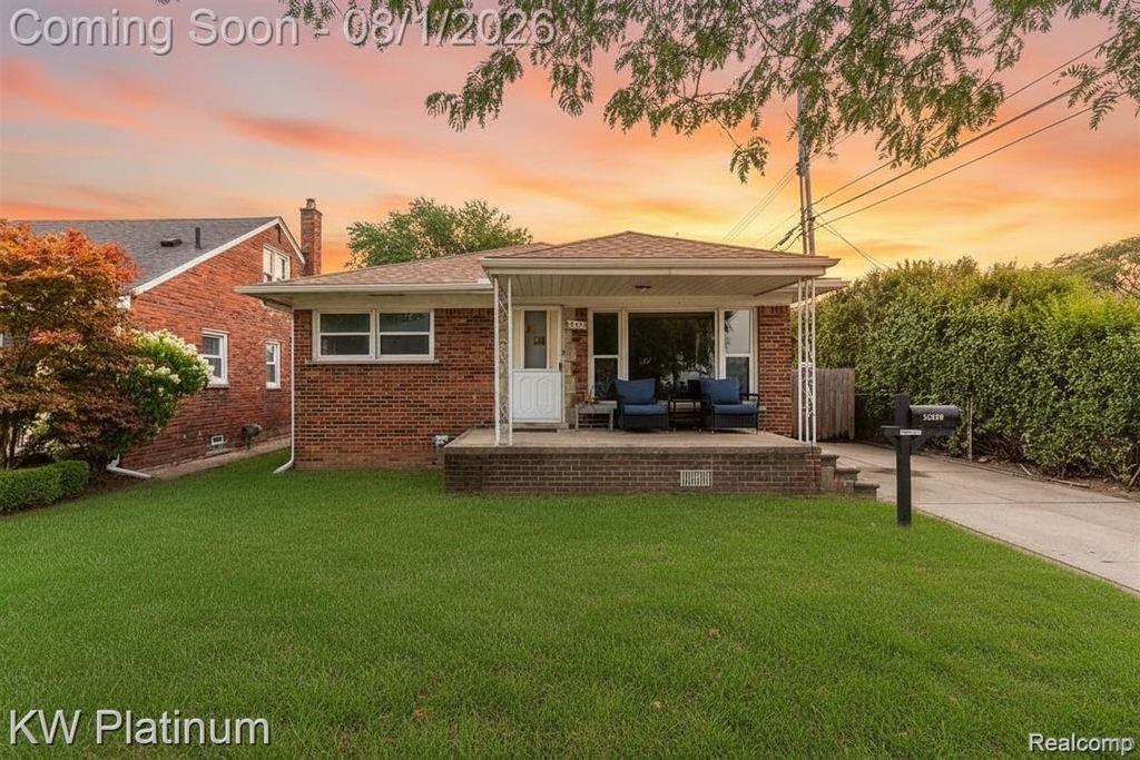 22300 Alger Street, St. Clair Shores
