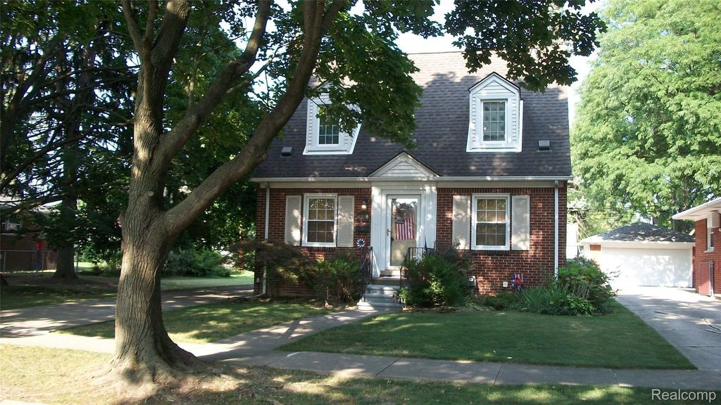 6528 Winona Street, Allen Park city