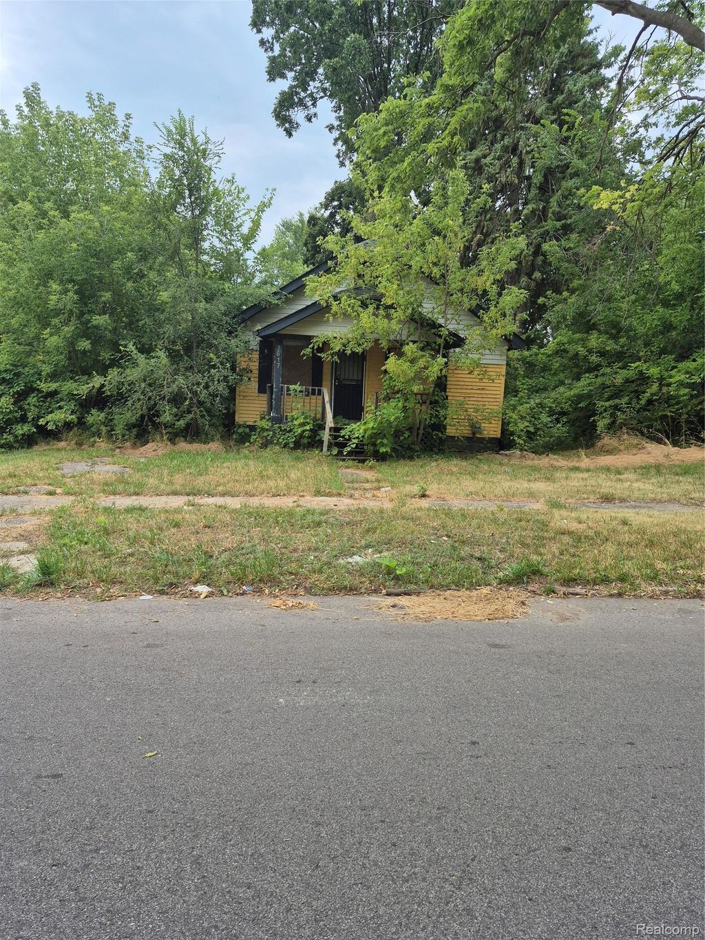 1617 Stevenson Street, Flint city