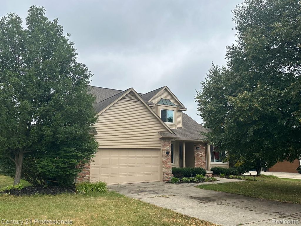 12220 Moceri Drive, Grand Blanc city