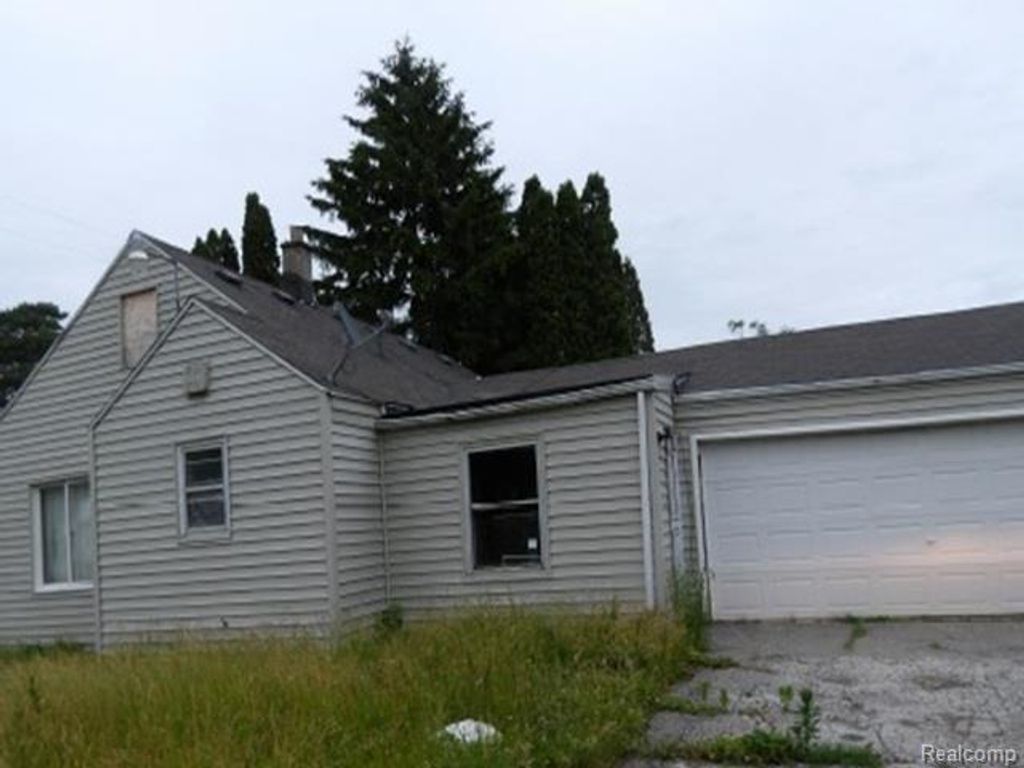 3300 Cherry Street, Buena Vista charter township