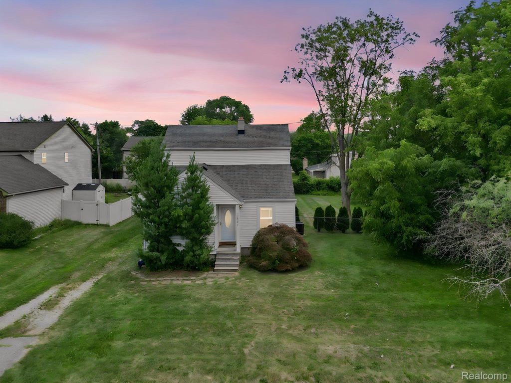 2891 Culbertson Avenue, Rochester Hills city