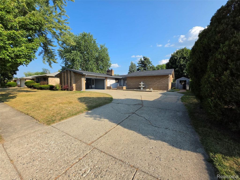 3710 Worchester Drive, Flint city