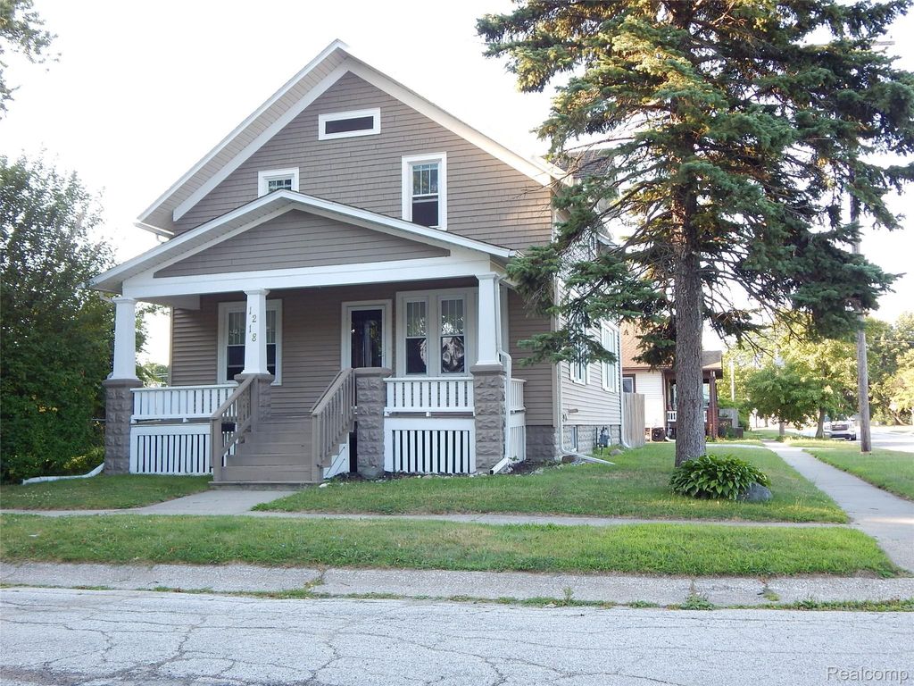 1218 Stanton Street, Port Huron city
