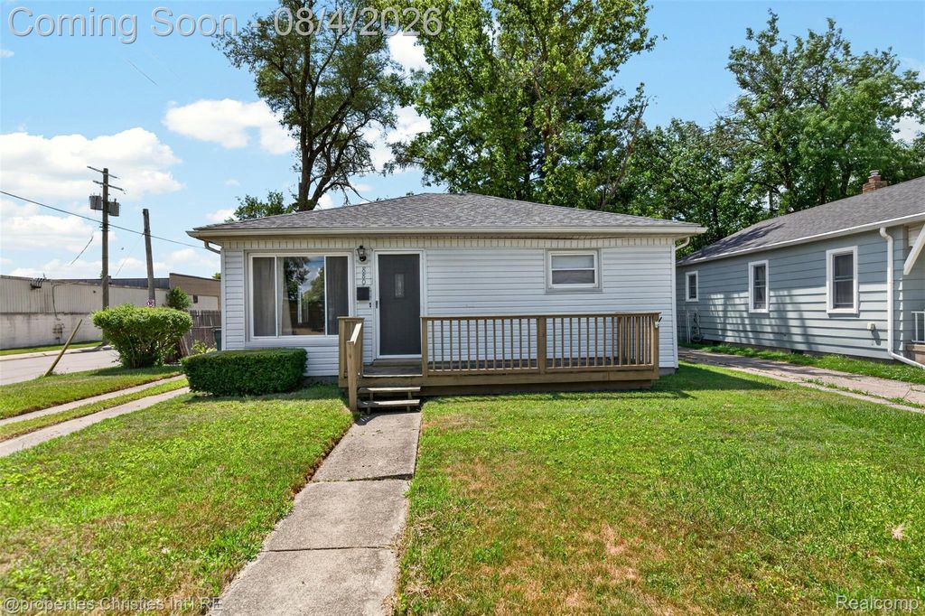 880 Jewell Street N, Ferndale city
