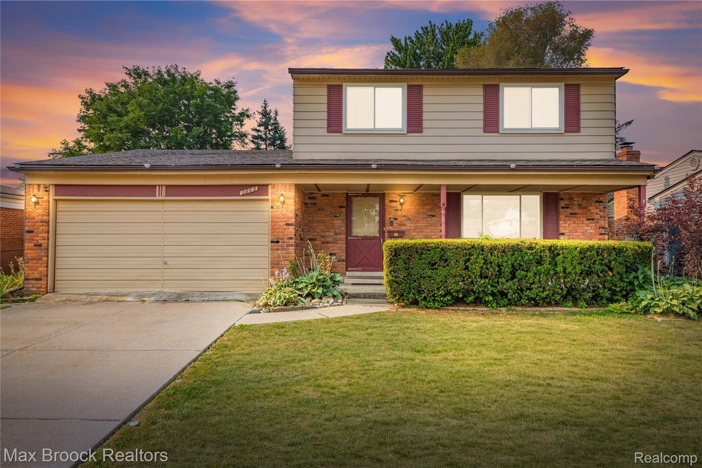 2868 Belcher Drive, Sterling Heights city