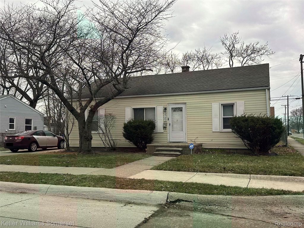13723 Hendricks Avenue, Warren city