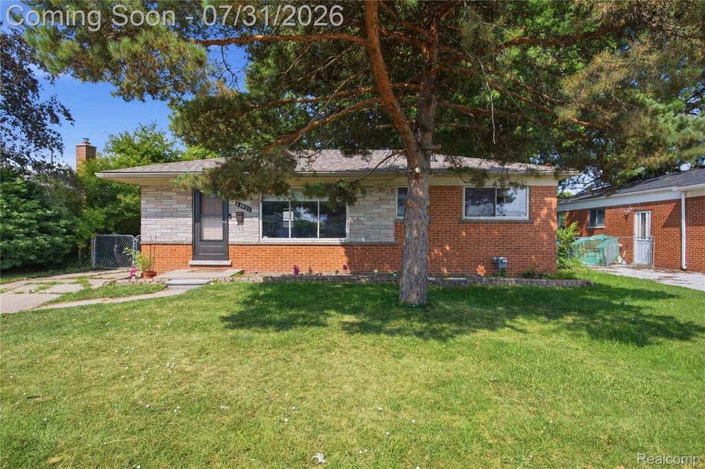 25031 Palomino Avenue, Warren city