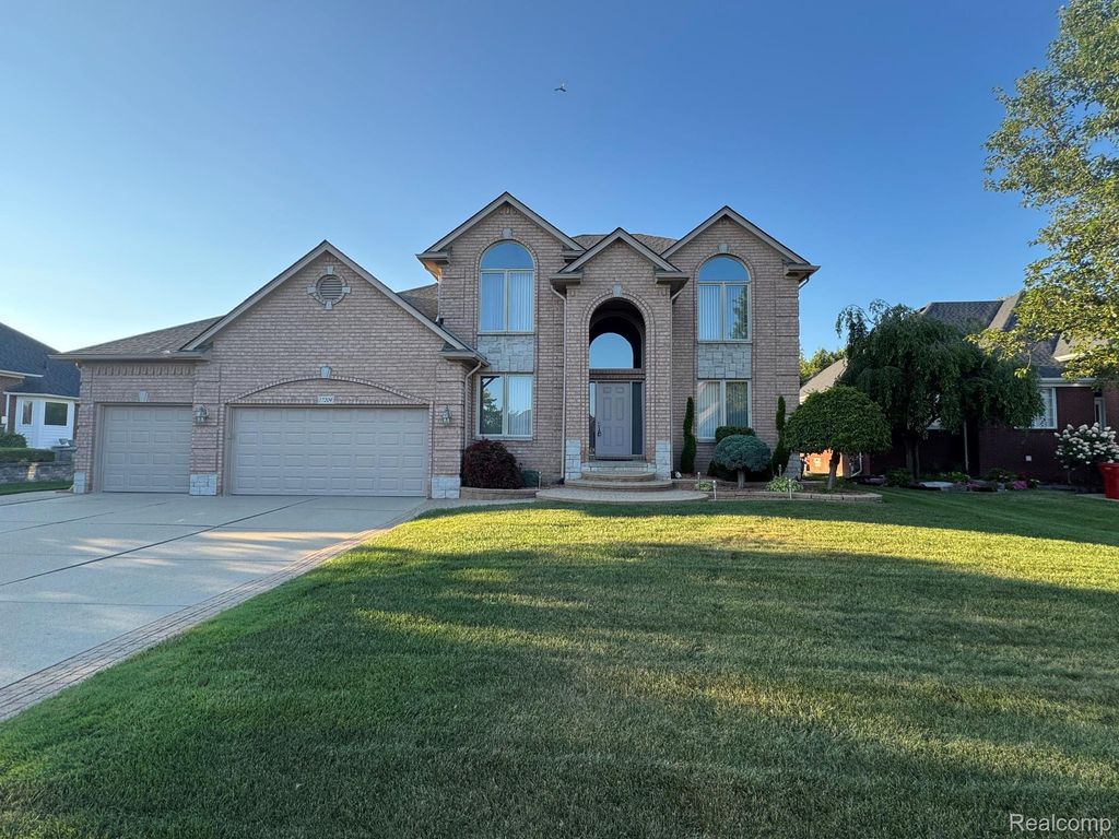 17209 Invitational Drive, Macomb township