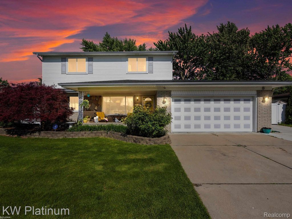 34126 Dryden Drive, Sterling Heights city