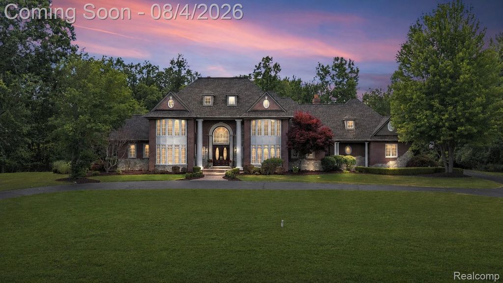 8356 Misty Meadows, Grand Blanc charter township