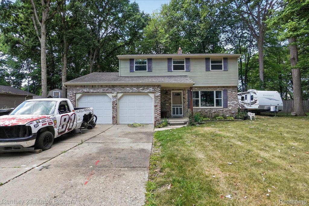 3047 Courtesy Drive, Genesee charter township