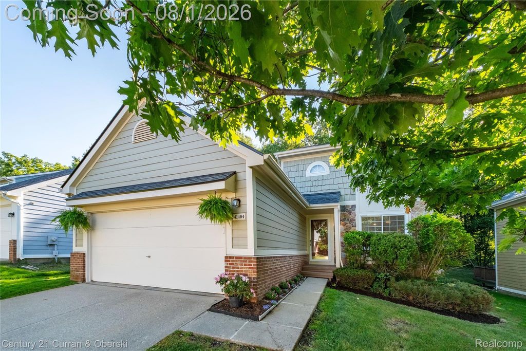 41484 Belden Circle, Novi city