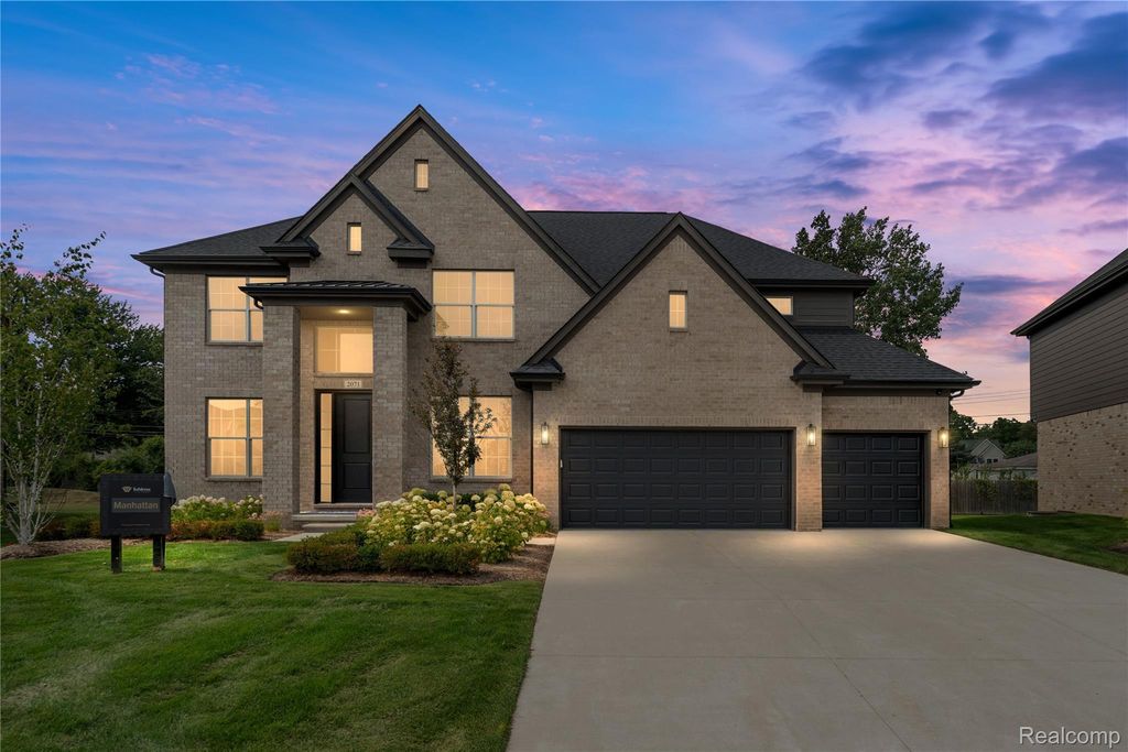 2071 Kohli Drive, Troy city