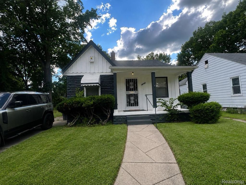 18461 Stout Street, Detroit city