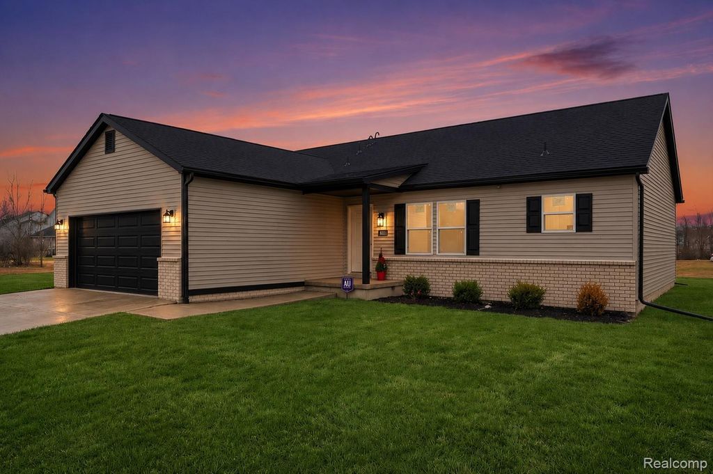 4355 Bridgeport Court, Inkster city