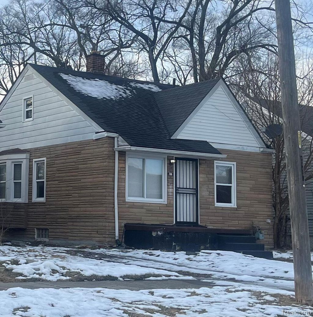 9975 Grandmont Avenue, Detroit city