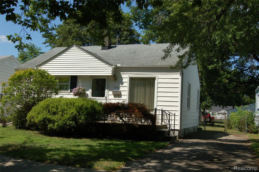 27661 Dartmouth Street, Madison Heights city