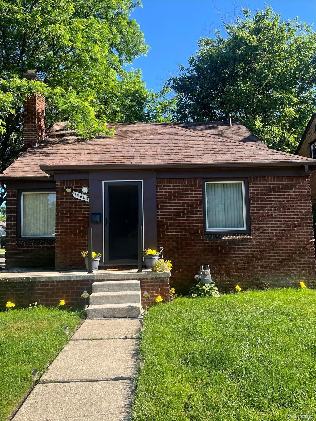 18603 Curtis Street, Detroit city