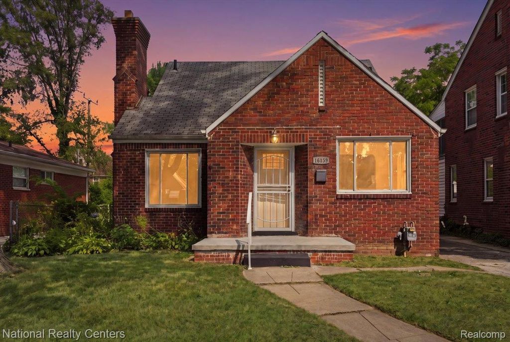 16158 Lindsay Street, Detroit city