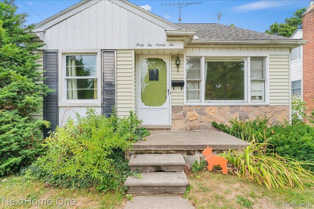 4296 Phillips Avenue, Berkley