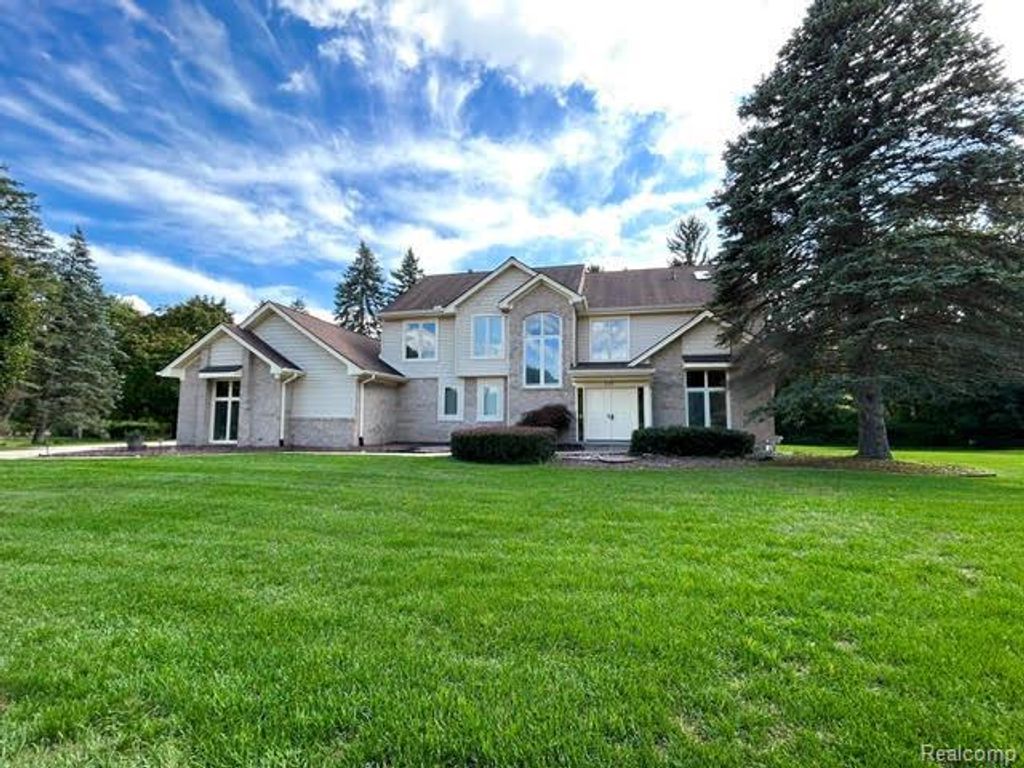 2123 Mcintosh Drive, Troy city