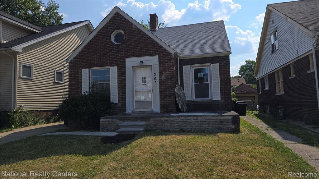 241 Eastlawn Street, Detroit city