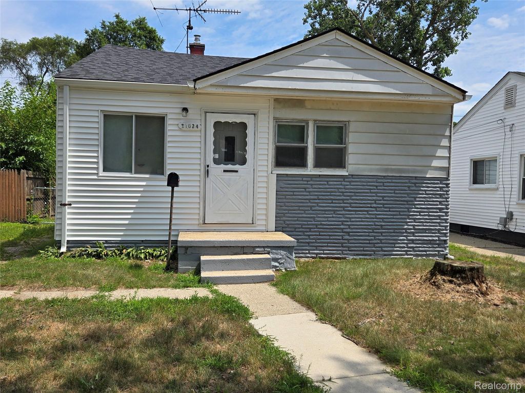 21034 Audrey Avenue, Warren city