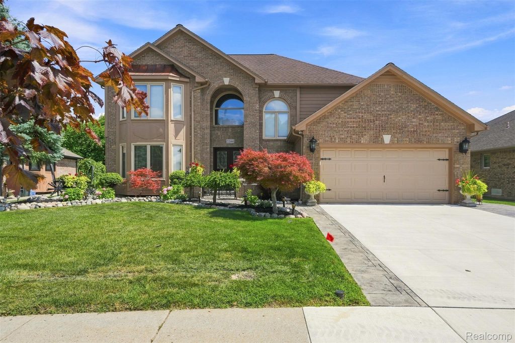 52844 Karon Drive, Macomb township