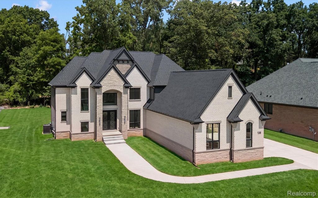 158 Enclave Court, Rochester Hills city