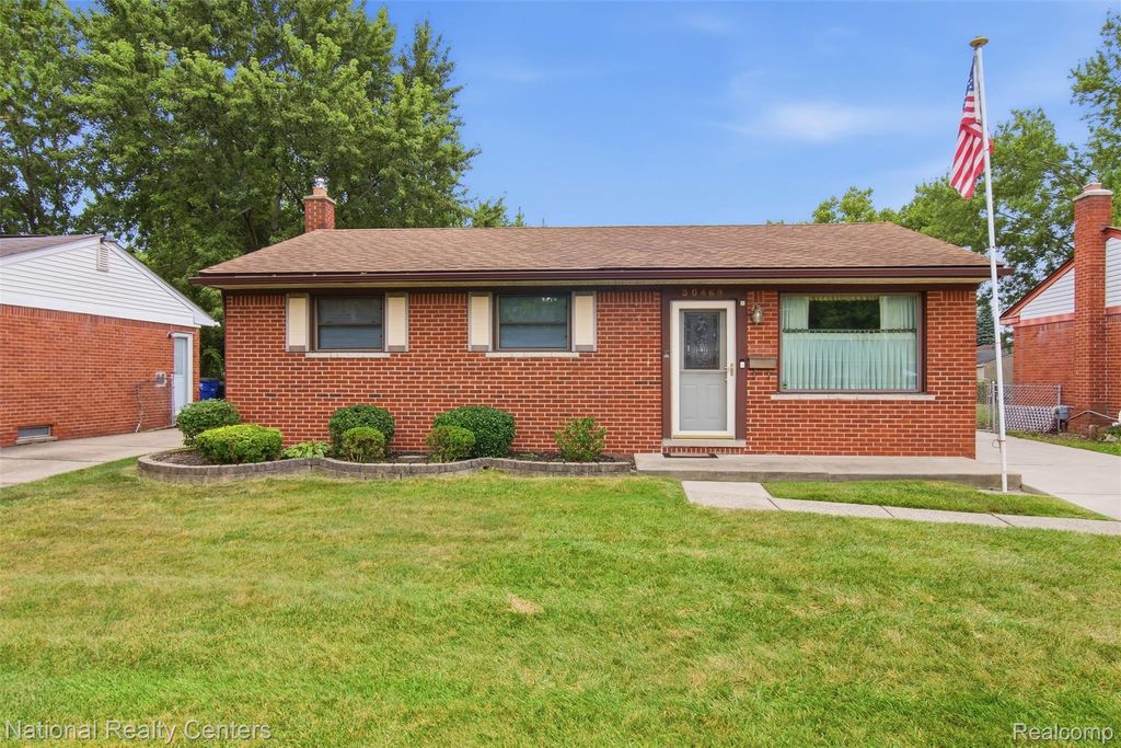 30469 Grandview Avenue, Westland city