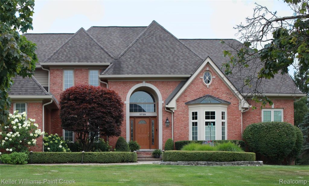5739 Kirkridge Trail, Oakland
