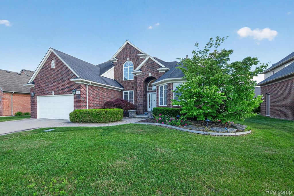21642 Kendyl Court, Macomb township