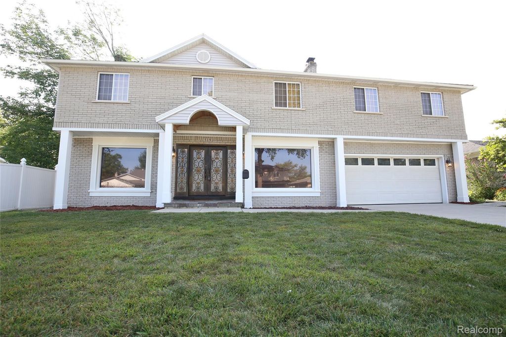 519 Berwyn Street, Dearborn Heights city