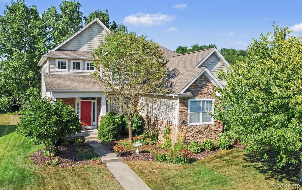 4141 Oak Street, Grand Blanc charter township
