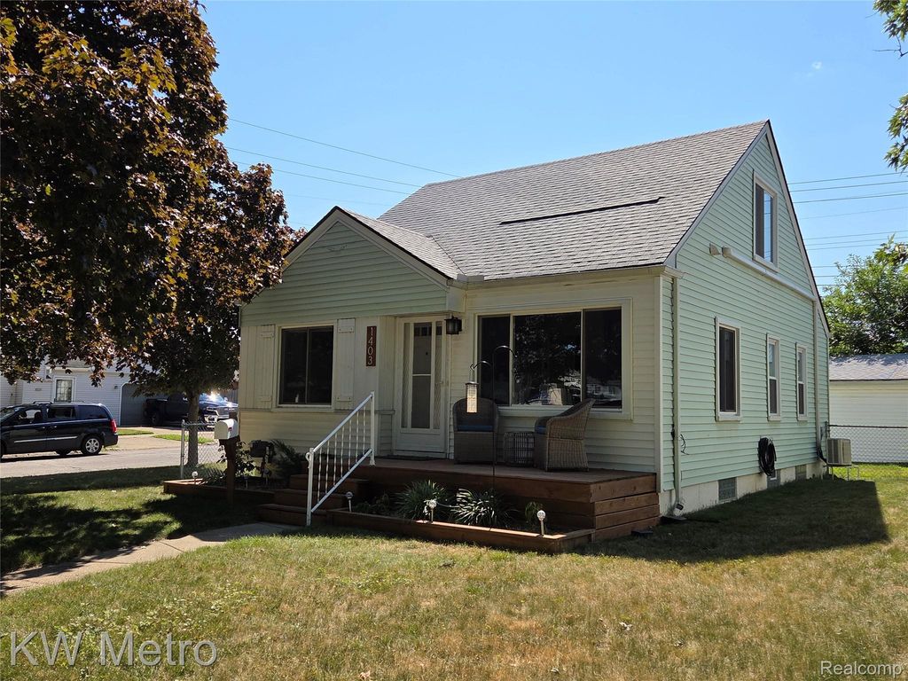 1403 N Bywood Avenue, Clawson