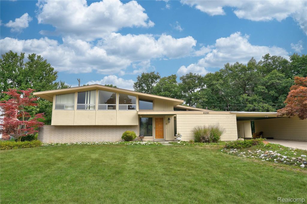 6291 Westview Drive, Grand Blanc charter township