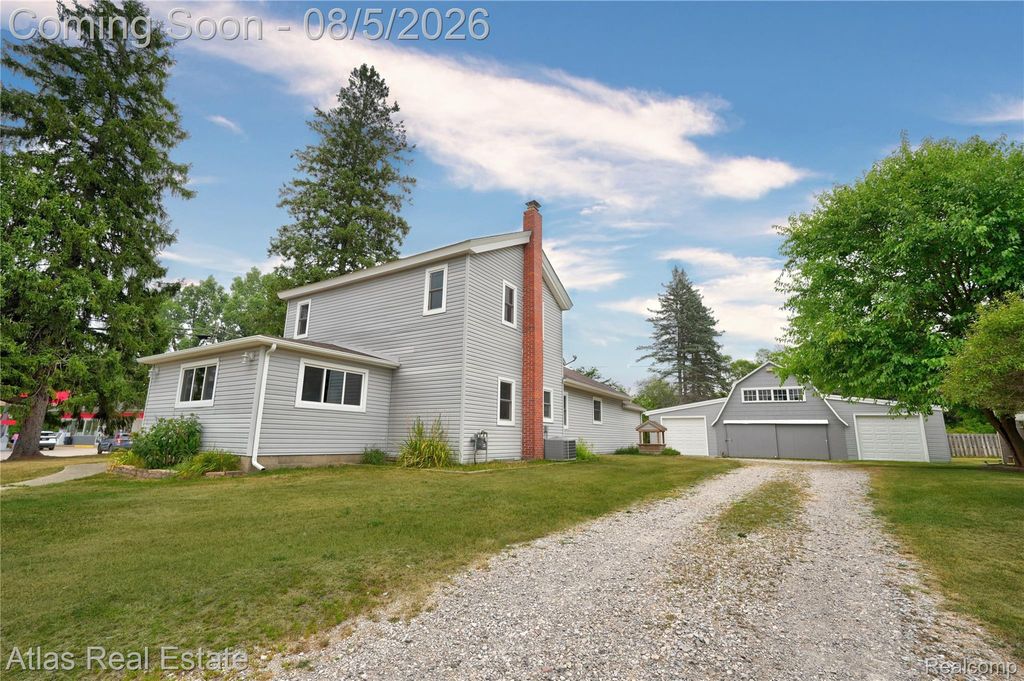 507 Ortonville Rd Road, Brandon charter township