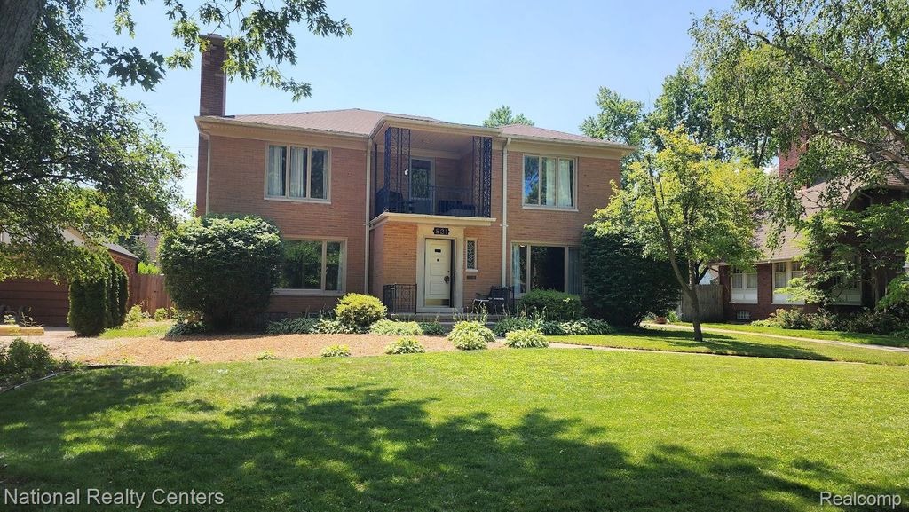 821 Pemberton Road, Grosse Pointe Park city